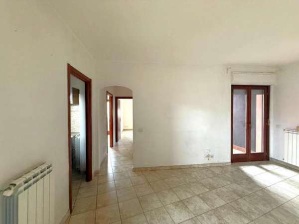 Foto Appartamento in affitto a Roma - 3 locali 77mq