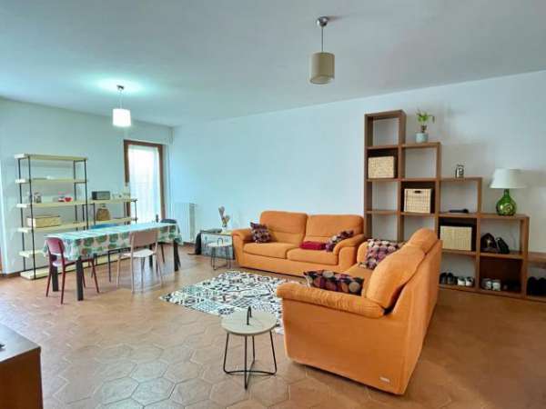 Foto Appartamento in affitto a Roma - 3 locali 96mq