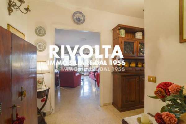 Foto Appartamento in affitto a Roma - 4 locali 120mq