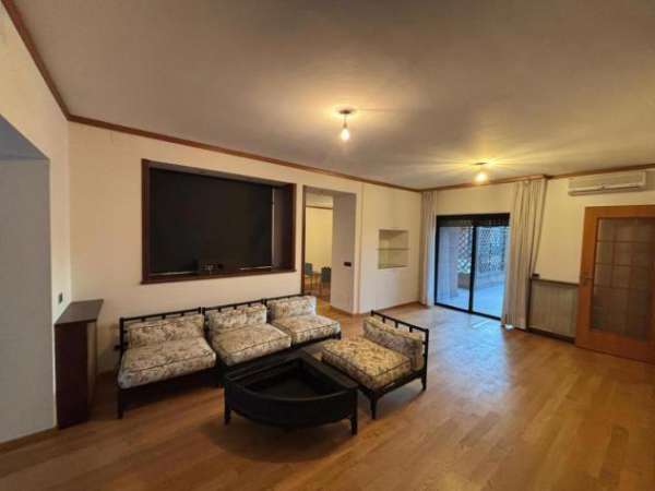 Foto Appartamento in affitto a Roma - 5 locali 279mq
