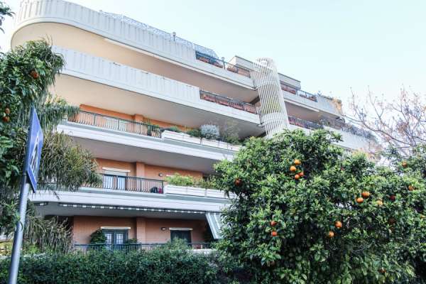 Foto Appartamento in Affitto a Roma  Via Giuseppe Lucchetti Rossi 4