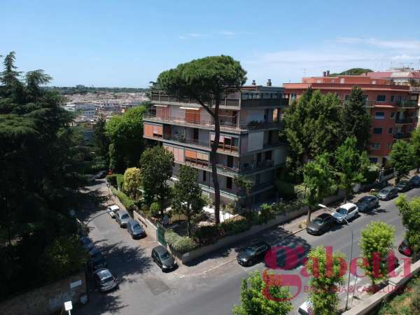 Foto Appartamento in affitto a Roma