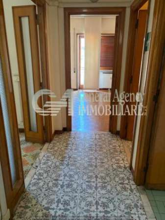 Foto Appartamento in affitto a Roma