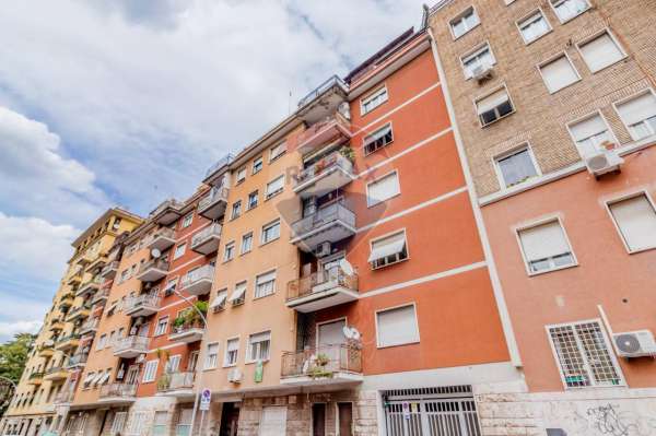 Foto Appartamento in affitto a Roma