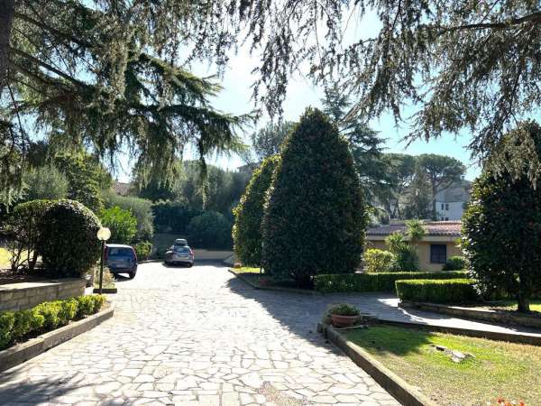 Foto Appartamento in affitto a Roma