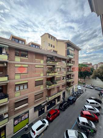 Foto Appartamento in affitto a Roma