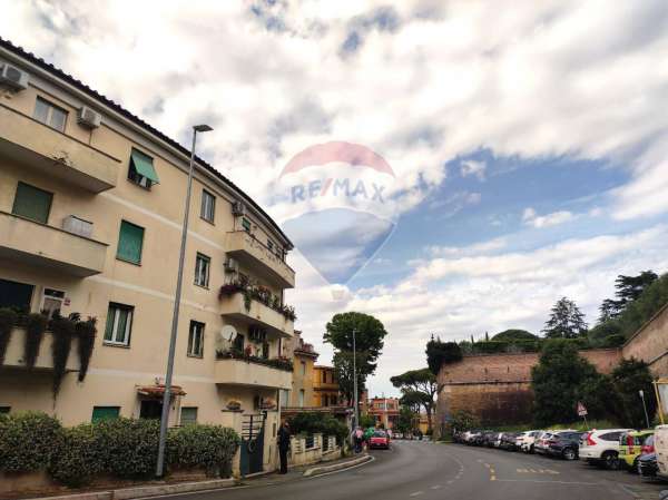 Foto Appartamento in affitto a Roma