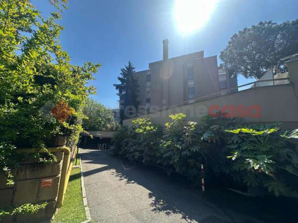 Foto Appartamento in affitto a Roma