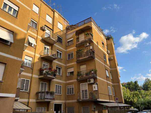 Foto Appartamento in affitto a Roma