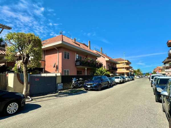 Foto Appartamento in affitto a Roma