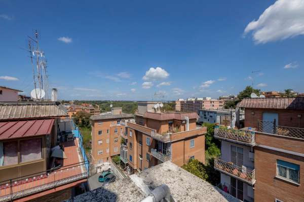 Foto Appartamento in affitto a Roma