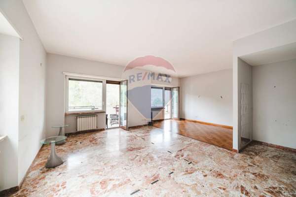 Foto Appartamento in affitto a Roma
