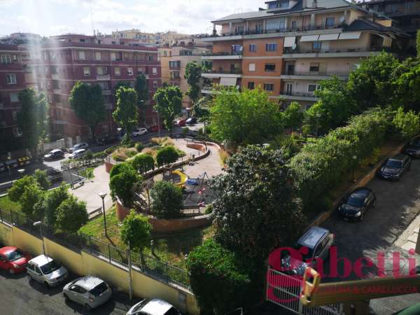 Foto Appartamento in affitto a Roma