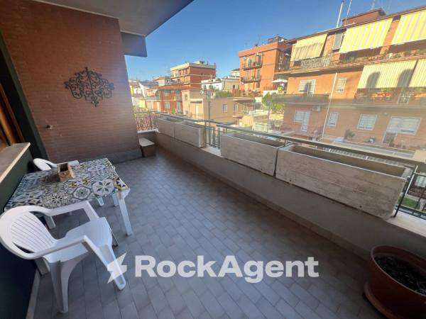 Foto Appartamento in affitto a Roma