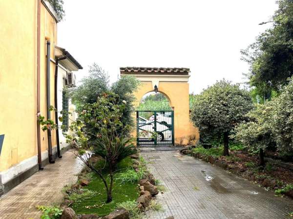 Foto Appartamento in affitto a Roma