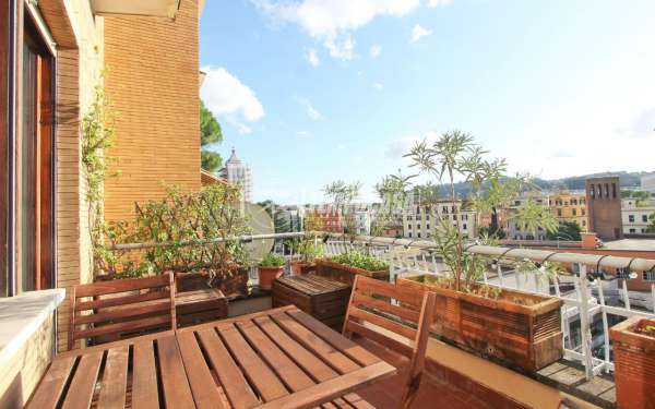 Foto Appartamento in affitto a Roma