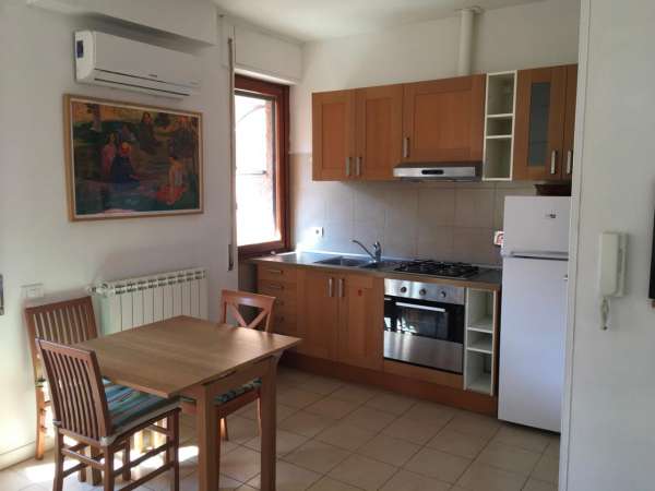 Foto Appartamento in affitto a Roma