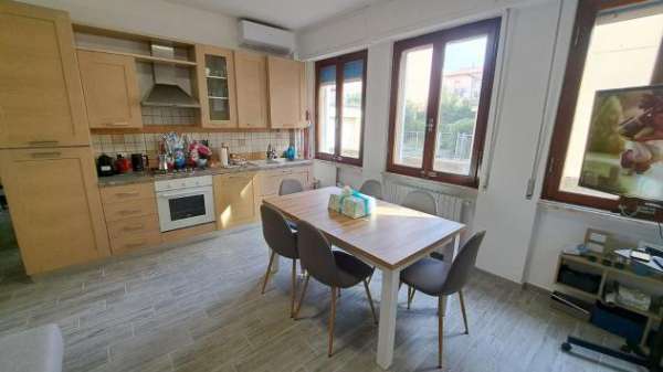 Foto Appartamento in affitto a Rosignano Solvay - Rosignano Marittimo 45 mq  Rif: 1323224