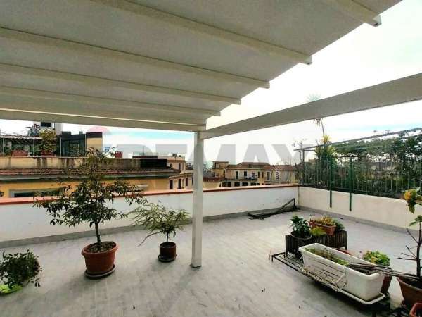 Foto Appartamento in affitto a Salerno