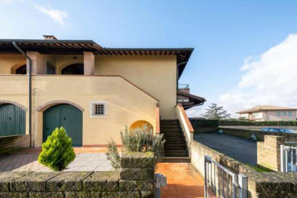 Foto Appartamento in affitto a San Donato - Santa Maria a Monte 78 mq  Rif: 865441