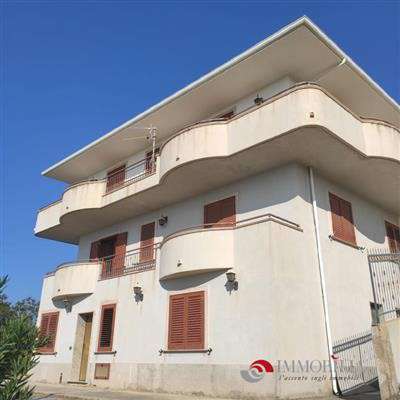 Foto Appartamento in Affitto a San Lorenzo