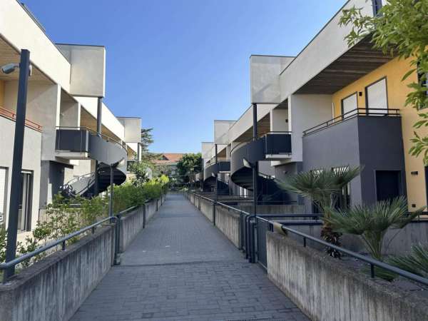 Foto Appartamento in affitto a Sant'Agata Li Battiati