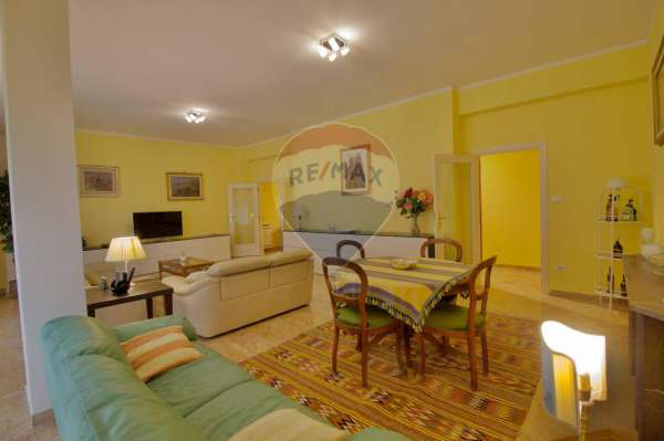 Foto Appartamento in affitto a Sassari