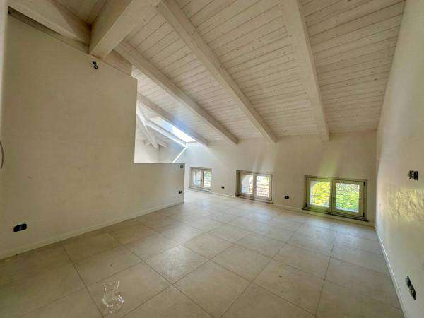 Foto Appartamento in affitto a Savigliano