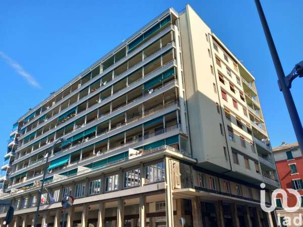 Foto Appartamento in affitto a Savona