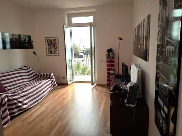 Foto Appartamento in affitto a Savona