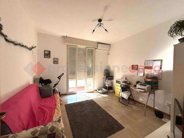 Foto Appartamento in affitto a Scandiano