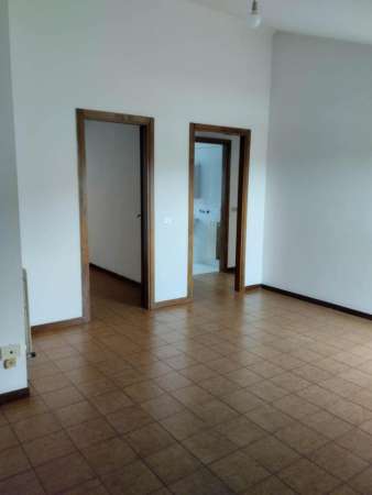 Foto Appartamento in affitto a Serravalle Pistoiese