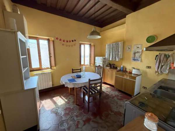 Foto Appartamento in affitto a Siena 100 mq  Rif: 1325930