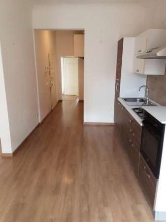 Foto Appartamento in affitto a Siena 130 mq  Rif: 899447