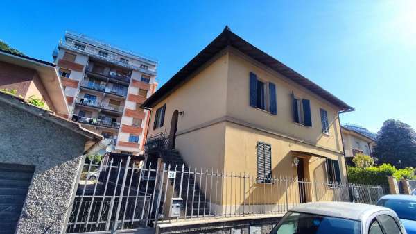 Foto Appartamento in affitto a Siena