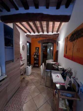 Foto Appartamento in affitto a Siena 40 mq  Rif: 1294236