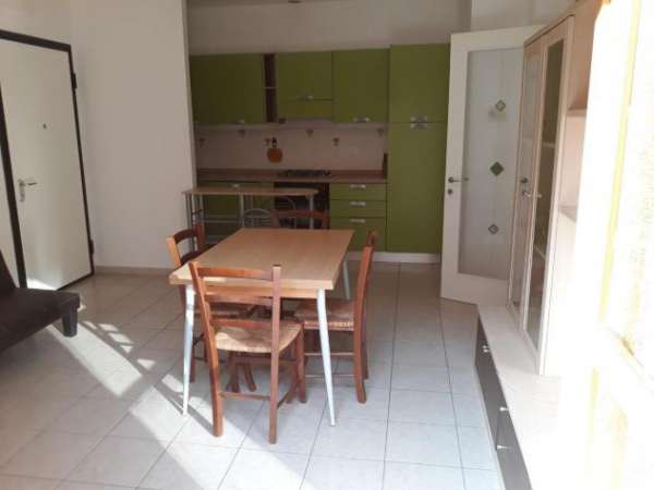 Foto Appartamento in affitto a Siena 70 mq  Rif: 1275976