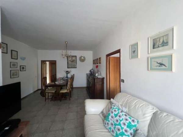 Foto Appartamento in affitto a Siena 90 mq  Rif: 1353790