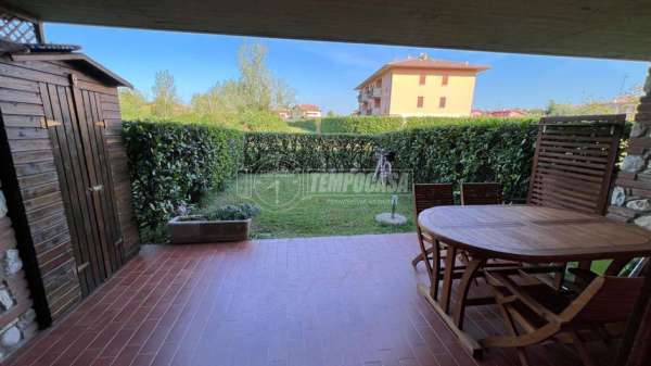 Foto Appartamento in affitto a Sirmione