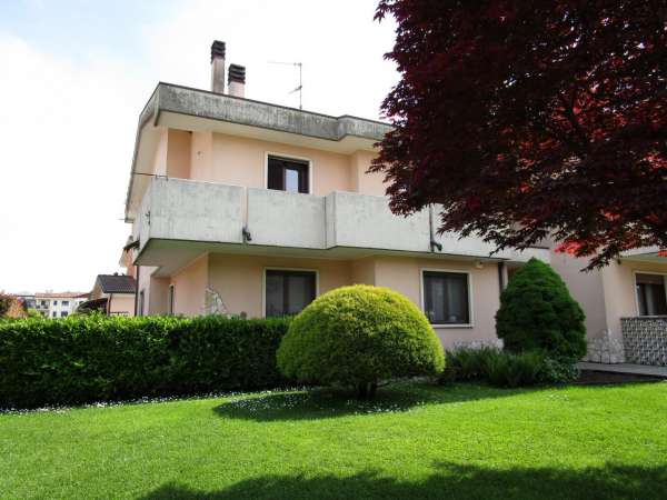 Foto Appartamento in affitto a Sovizzo