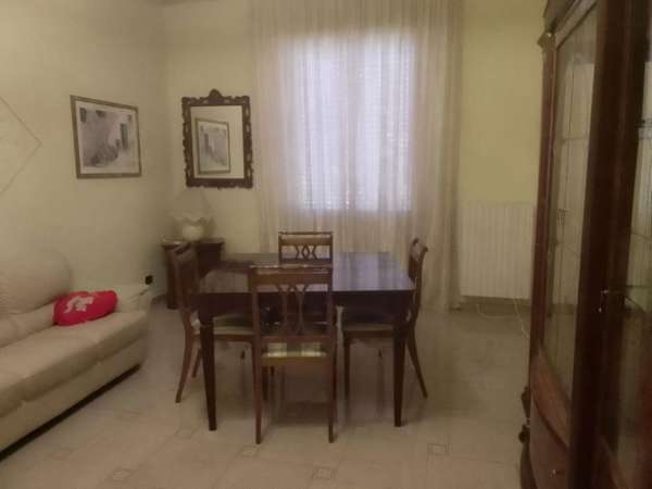 Foto Appartamento in affitto a Taranto