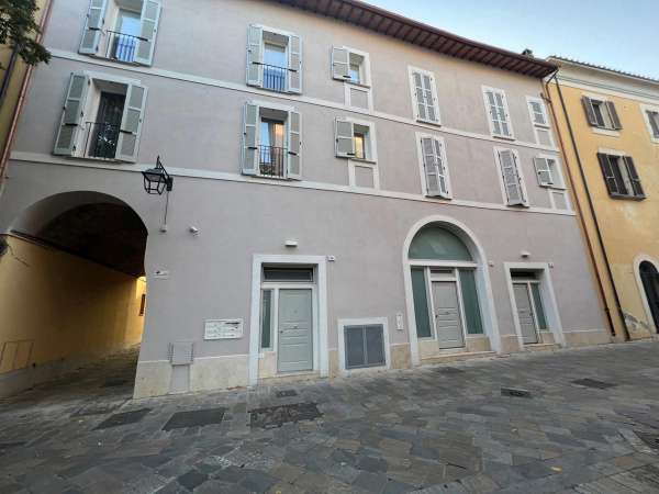 Foto Appartamento in affitto a Terni