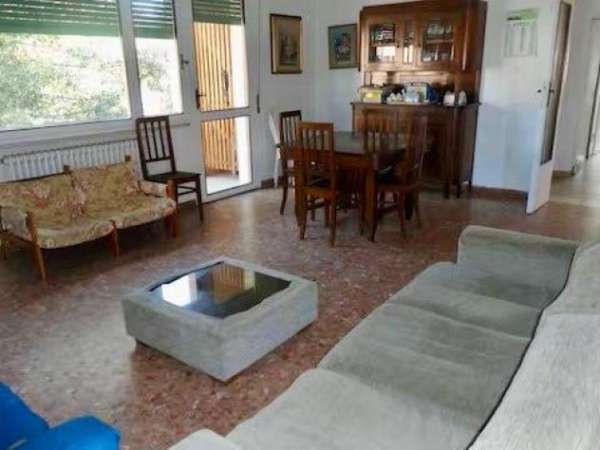 Foto Appartamento in affitto a Tirrenia - Pisa 90 mq  Rif: 1392339