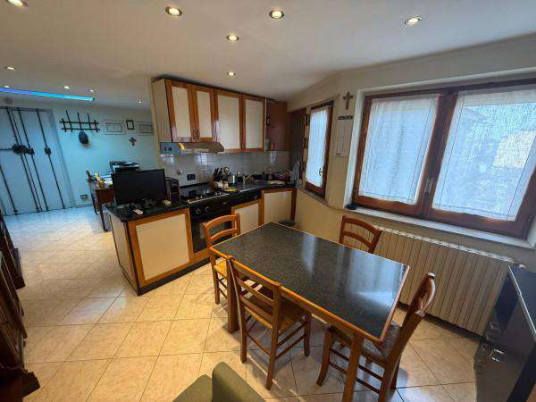 Foto Appartamento in affitto a Torino