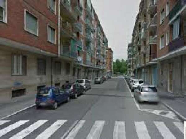 Foto Appartamento in Affitto a Torino via loano