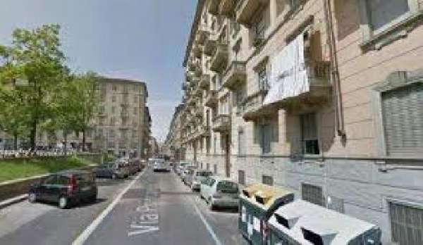 Foto Appartamento in Affitto a Torino via principessa clotilde