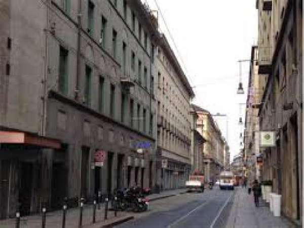 Foto Appartamento in Affitto a Torino via xx settembre
