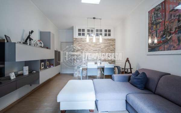 Foto Appartamento in affitto a Trezzano Sul Naviglio