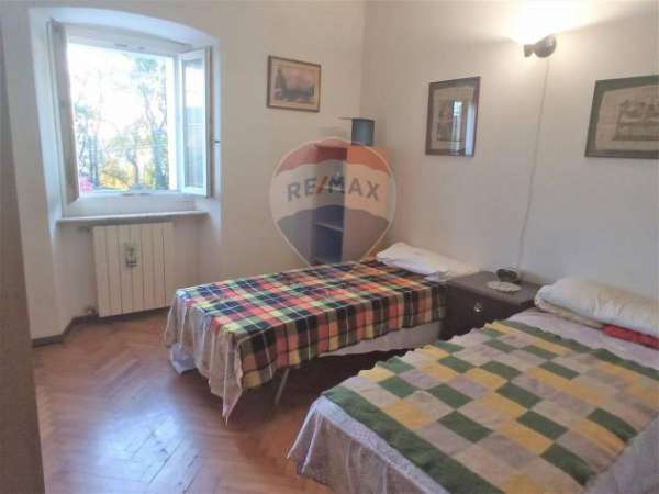 Foto Appartamento in affitto a Trieste - 5 locali 120mq