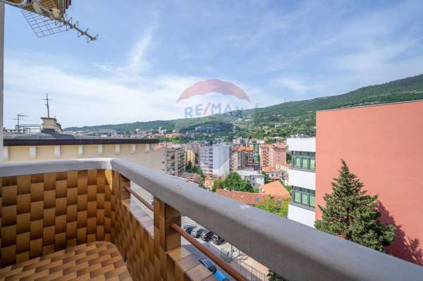 Foto Appartamento in affitto a Trieste